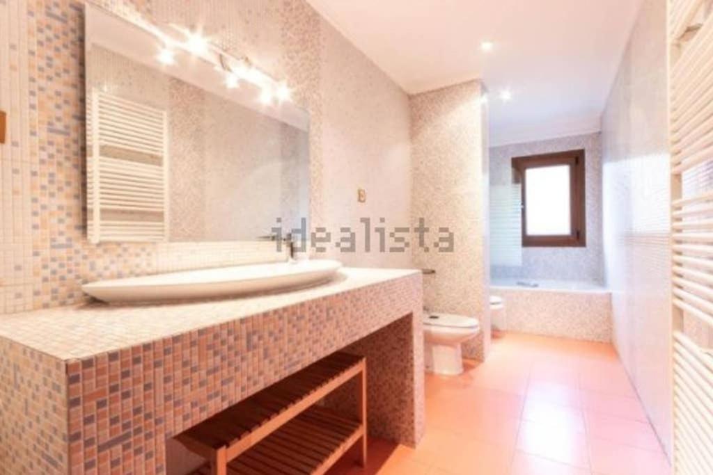 Aliga Etxea. Beach & Mountain Village Getxo Exteriér fotografie